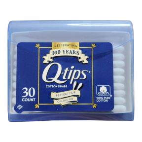 Q-Tips® Cotton Swabs - Purse Pack J01-0556701-8300