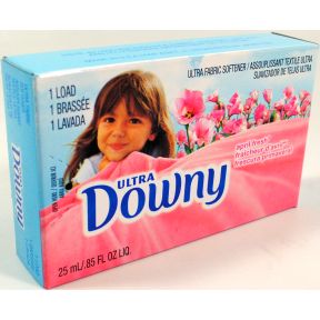 Downy Ultra Fabric Softener D01-0213200-4100 - 0.85 fl oz travel size fabric softener. Single load liquid fabric softener.