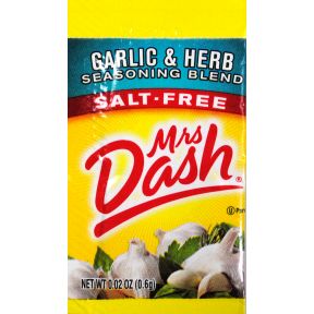 Mrs Dash Garlic - Herb Seasoning Blend F01-0917004-1000 - 0.02 oz salt free seasoning in individual size packet.