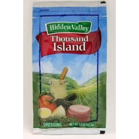 Hidden Valley 1000 Island Dressing F02-0002003-1300 - 1.5 oz thousand island flavor salad dressing in individually sealed single serving pouch. A convenient travel size for on the go.