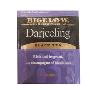 Bigelow Darjeeling Blend Tea F20-1623804-0000 - Single tea bag in sealed packet.