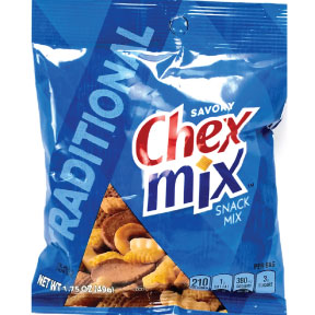 Chex Mix F40-4229201-8200 - 1.75 oz Chex Mix in travel size sealed bag.