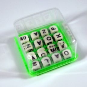 Mini Word Puzzle Game G01-0259901-8000
